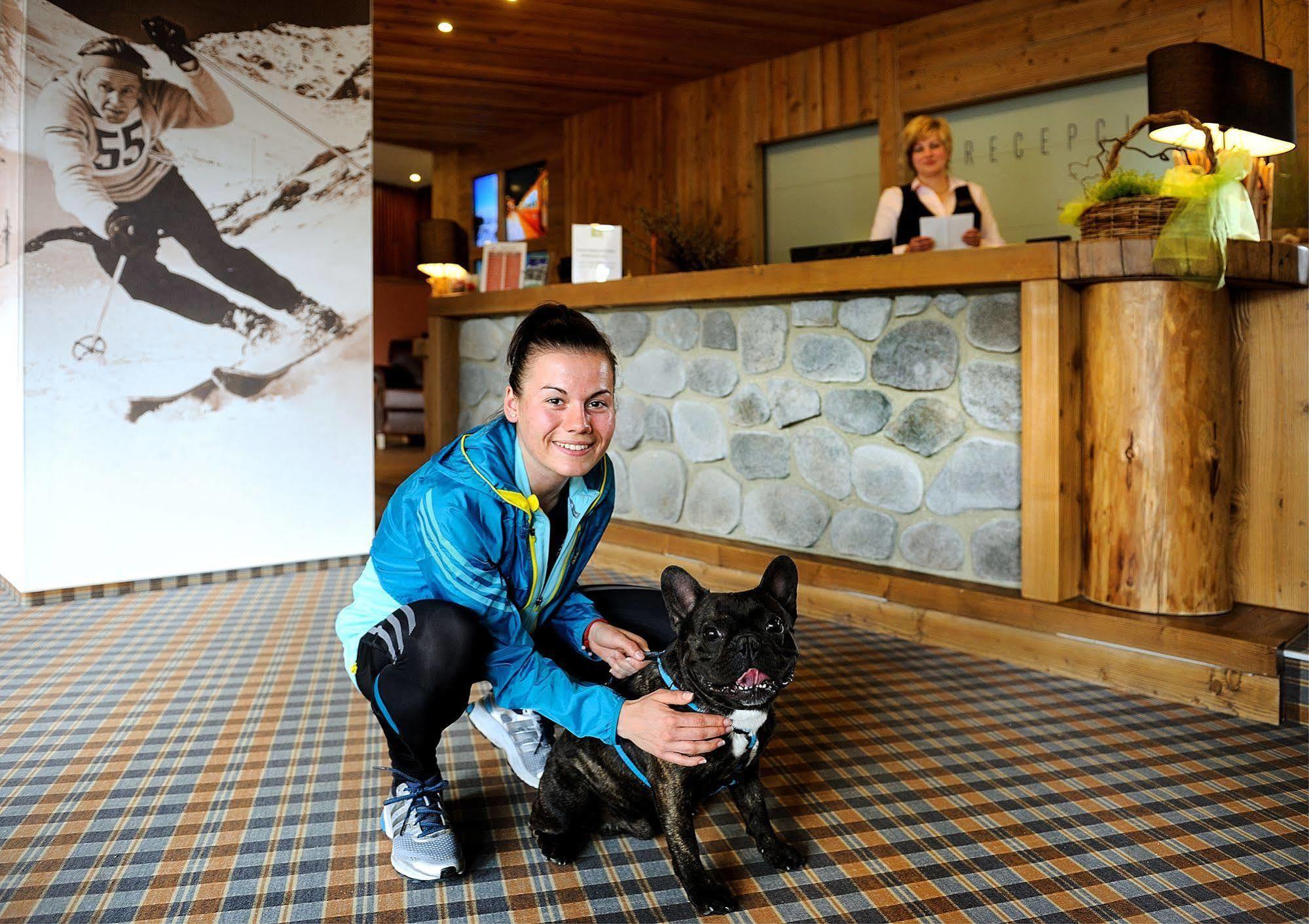 Hotel Fis Štrbské Pleso Exteriör bild