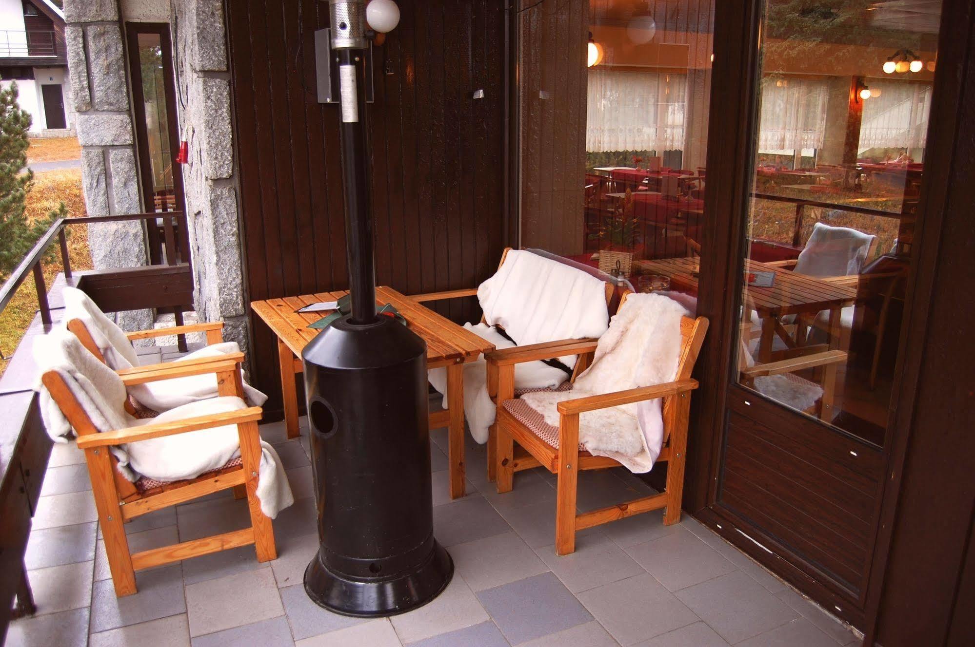 Hotel Fis Štrbské Pleso Exteriör bild